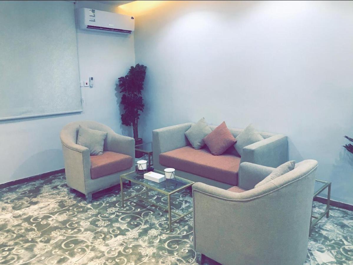 فندق ادوماتو Adomato Hotel Dawmat al-Jandal Eksteriør bilde