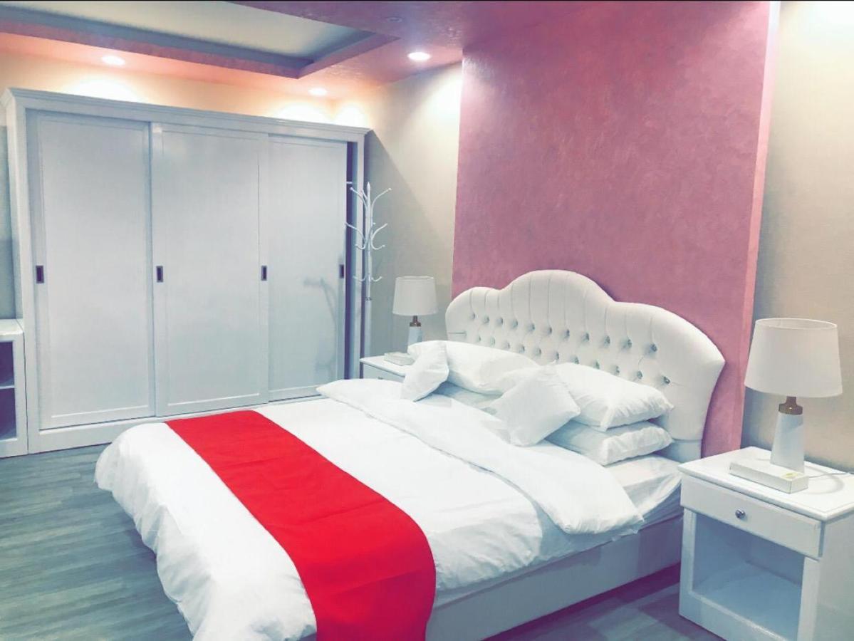 فندق ادوماتو Adomato Hotel Dawmat al-Jandal Eksteriør bilde