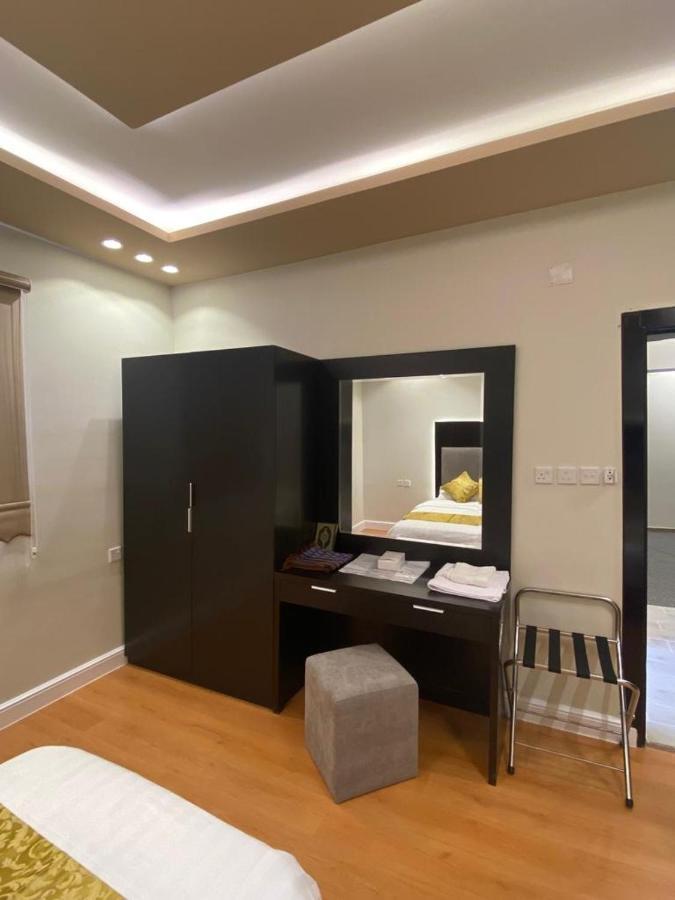 فندق ادوماتو Adomato Hotel Dawmat al-Jandal Eksteriør bilde