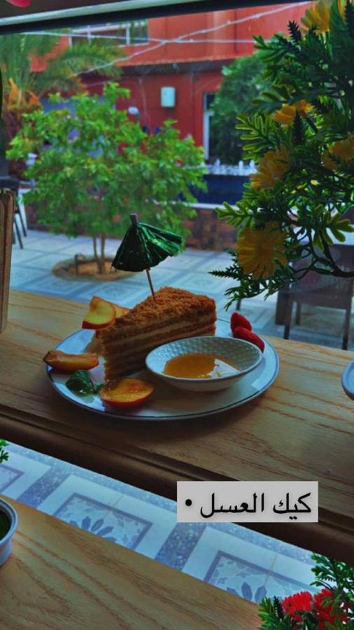فندق ادوماتو Adomato Hotel Dawmat al-Jandal Eksteriør bilde