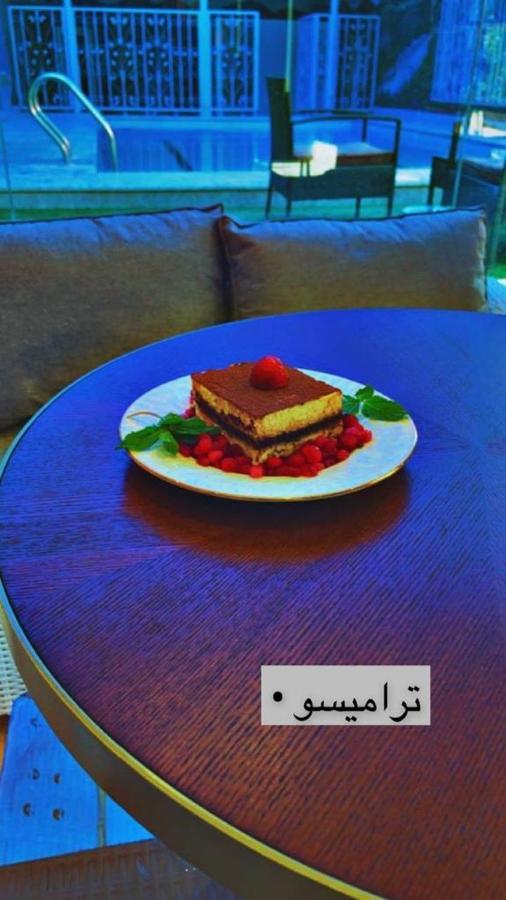 فندق ادوماتو Adomato Hotel Dawmat al-Jandal Eksteriør bilde