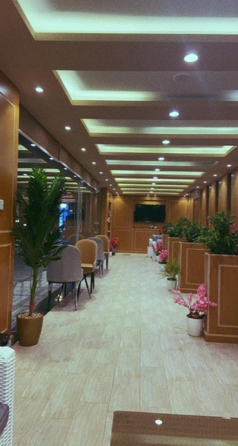 فندق ادوماتو Adomato Hotel Dawmat al-Jandal Eksteriør bilde