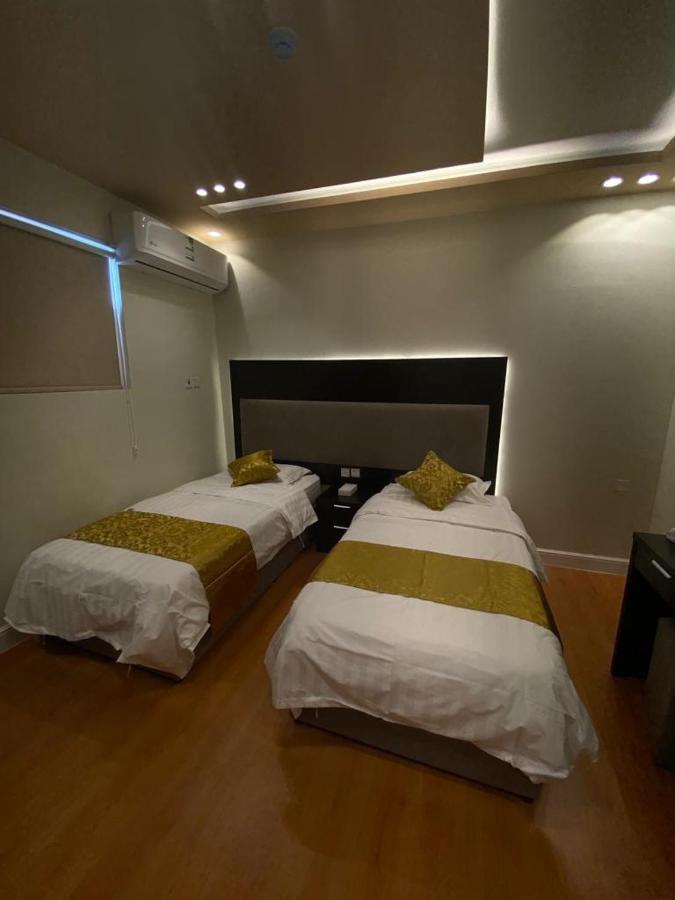 فندق ادوماتو Adomato Hotel Dawmat al-Jandal Eksteriør bilde