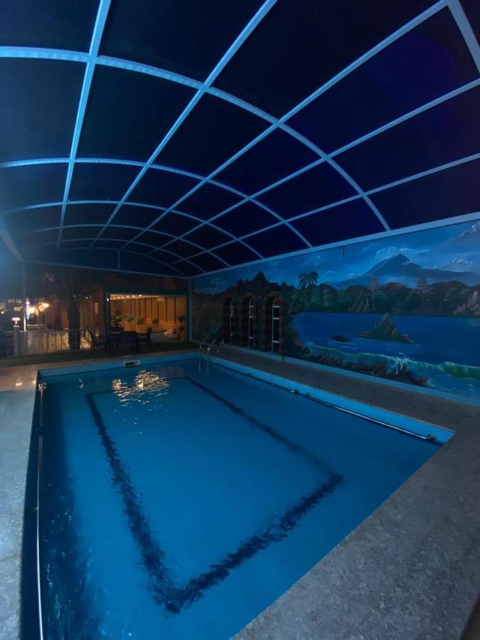 فندق ادوماتو Adomato Hotel Dawmat al-Jandal Eksteriør bilde