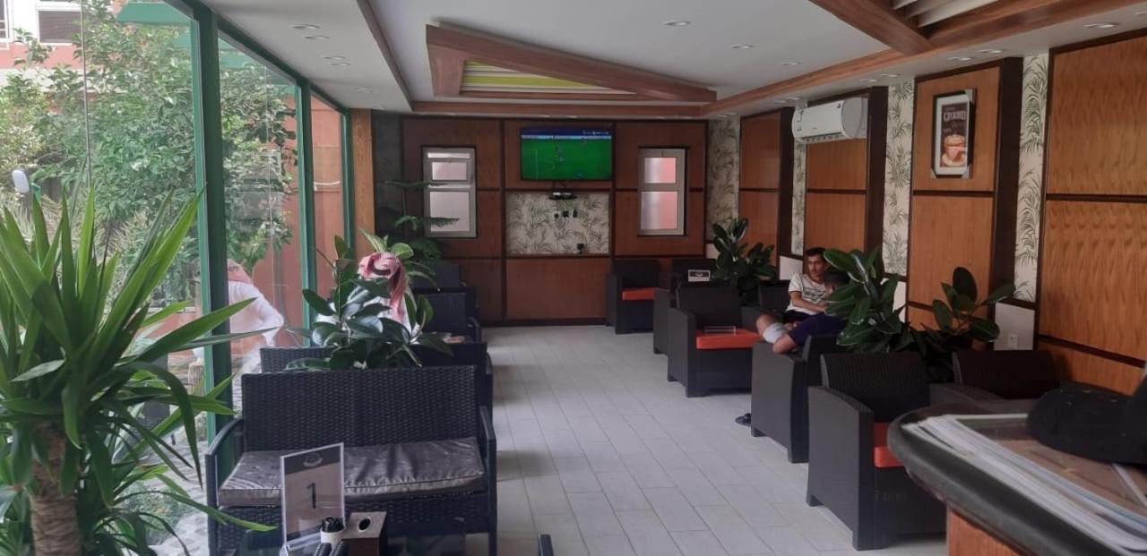 فندق ادوماتو Adomato Hotel Dawmat al-Jandal Eksteriør bilde